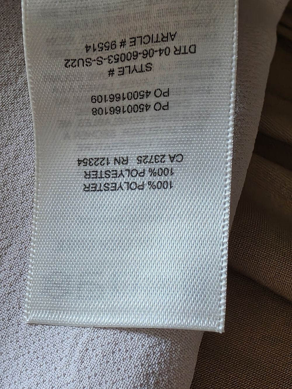 NWT Aritzia Wilfred Carrot Crepe Pants (Short) - Vin Gris Size 8 - Picture 7 of 8